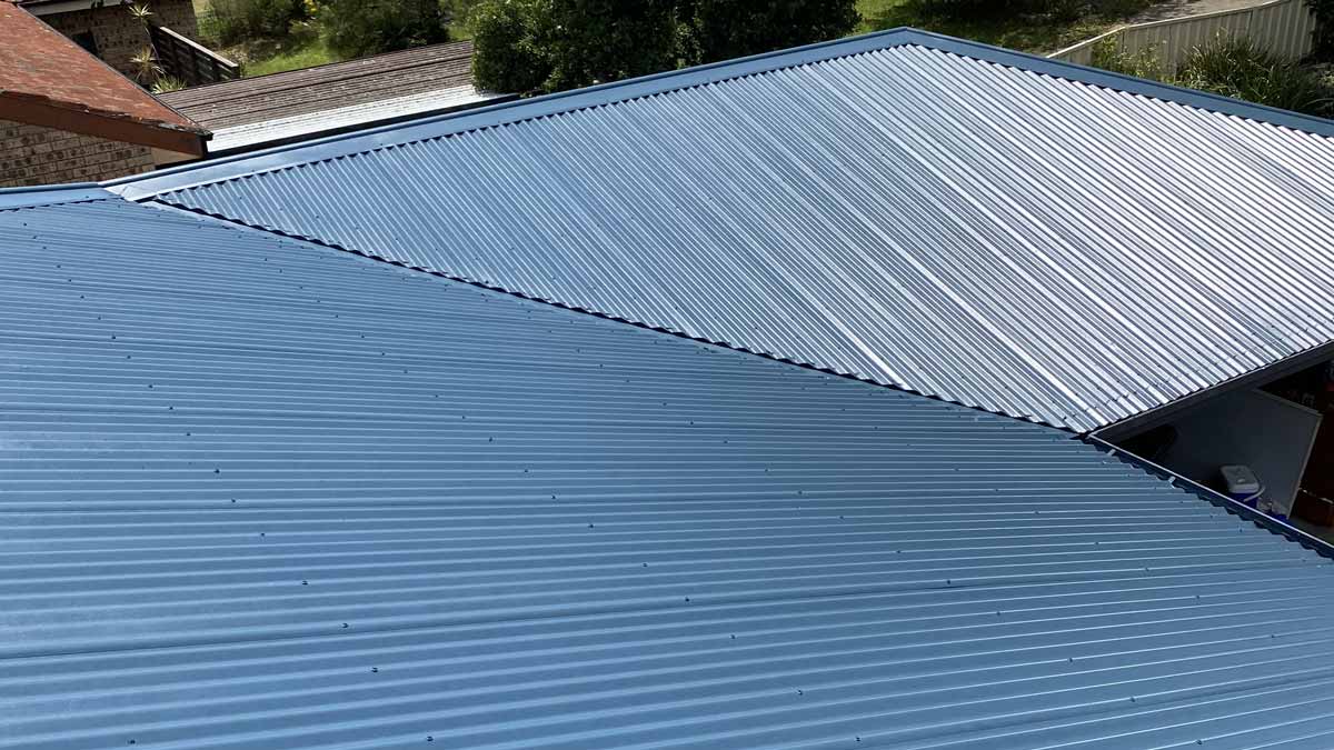 colorbond roof repainting 1